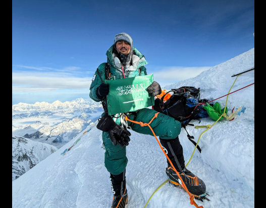 Saudi prince becomes one of youngest Arabs to summit Everest, six of Seven Summits now complete